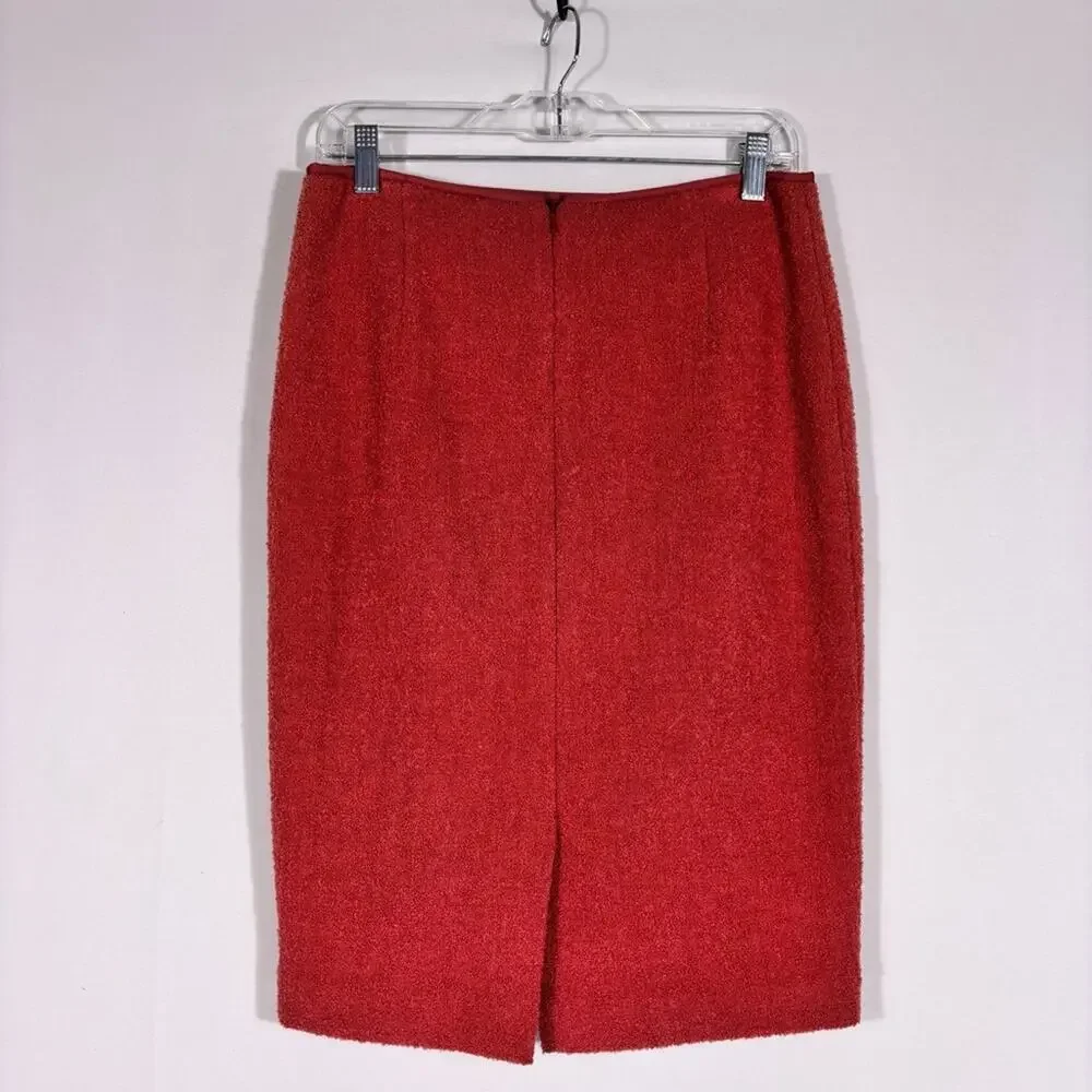Tahari Fuzzy Pink Pencil Skirt Size 6 1051